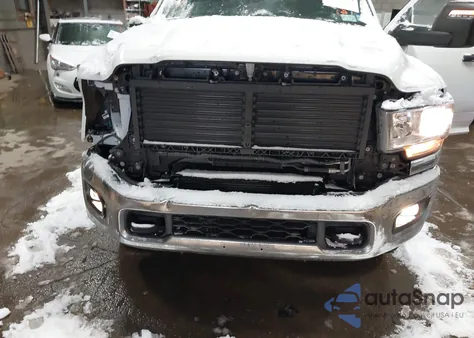 2024 Ram 2500 Big Horn 4X4 6'4 Box z USA, uszkodzony, nr VIN 3C6UR5DL3RG285821